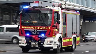 FLUGHAFENFEUERWEHR im EINSATZ  DUS Airport  Einsatzfahrten am Flughafen DÜSSELDORF [upl. by Xylon]