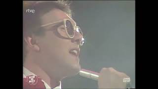 THE BUGGLES  Aplauso TVE  1980 HQ Audio  Clean clean The plastic age Video killed radio star [upl. by Leasim]