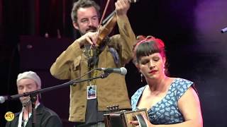 THE SAVOY FAMILY CAJUN BAND Ho Ma chère tite fille [upl. by Dalpe]