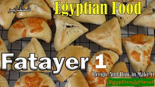 Best Fatayer 1 Pastry  Manakish  With Spinach Cheese Feta and more [upl. by Werdnaed]