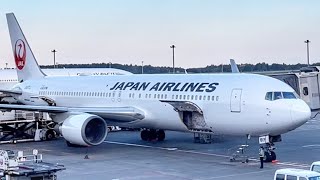 JAPAN AIRLINES REVIEW  Boeing 767  JL35 Tokyo to Singapore [upl. by Him643]