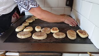 Podkarpackie proziaki prosto z pieca opalanego drewnem OstojaTradycji Smakitradycji [upl. by Malloy]