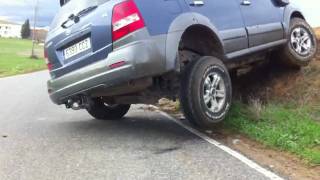 Kia Sorento with ARB rear difflock Bloqueo de diferencial trasero ARB modificado [upl. by Doy]