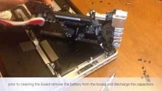 Water Damaged Macbook Pro logic board [upl. by Zacharias]