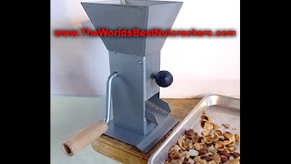 BUDGET HAND CRANK NUTCRACKER  wwwtheworldsbestnutcrackerscom [upl. by Nuncia]