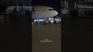 PIA Boeing 777200 arriving at the gate  Toronto Pearson International Airport planespotting [upl. by Landry]