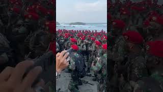 Yel yel komando kopassus hut army indianarmy kopassus [upl. by Treborsemaj902]