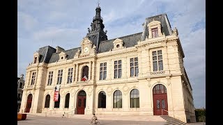 Places to see in  Poitiers  France  Hotel de Ville [upl. by Lucita]