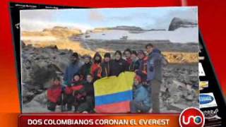 Dos colombianos coronan el Everest [upl. by Kelci]