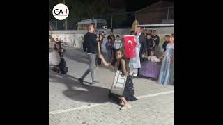 sondakika Sünnet yaptığı için mehter takımı getiremeyen aile [upl. by Yemrots136]