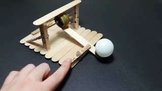 DIY  How to make a catapult that shoot ping pong balleasy tutorialToy Weapons By Drorigami [upl. by Herman893]