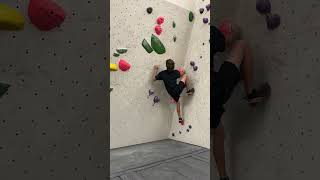 Brain Climb bouldering climbing climbinggym rockclimbing climber climb pullups strong [upl. by Llerot]