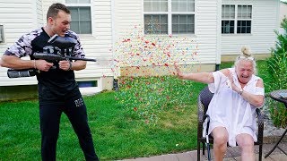 PAlNTBALL CONFETTI SCARE PRANK [upl. by Hoi697]