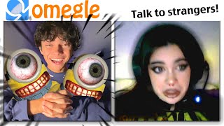 jumpscaring girls on OMEGLE [upl. by Prasad]