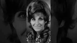 Skeeter Davis Country Music Sensation Born in 1931Dec30 reels subscribe viral shorts [upl. by Tarrah]