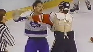 Behn Wilson vs Wendel Clark Feb 1 1986 [upl. by Nnomae98]