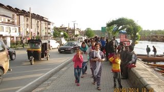 Boulevard Road Dal Lake  Most Prestigious Road In Srinagar  Kashmir Tourism Video [upl. by Staten]