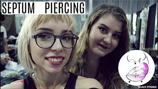 SEPTUM PIERCING czyli robię kolczyk NA KONWENCIE 💉💉 [upl. by Curr]