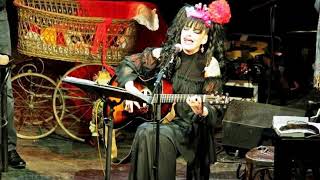 NINA HAGEN amp HK GRUBER quotANSTATT DASS SONGquot BrechtWeill 1999 [upl. by Therine]