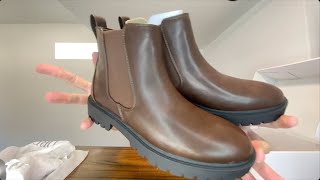 Best Womens Chelsea Boots for Outdoors [upl. by Airrehs983]