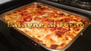 Come fare delle spettacolari Lasagne al forno cotte nel forno a legna Pizza Party by Vincenzo [upl. by Prudy]