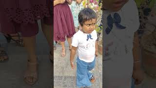 কত সুন্দর করে ডাকছে দেখো জিরাফকে 🦒🦒youtube kolkata viralvideo cutebaby shortvideo love short [upl. by Atinoj]