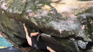 Rumney bouldering Inverted Siberian Husky V5 [upl. by Diogenes]