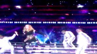 MadonNa cantando en Super Bow XLVI [upl. by Akinert853]