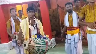 SAMBALPURI KIRTAN  Classic Odia Kirtan Video  Kirtan Chanting [upl. by Ahsemat939]