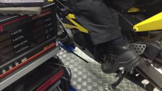 Honda CBR Fireblade 900RR 954 on dyno 05102016 with Healtech quickshifter [upl. by Ahsial668]