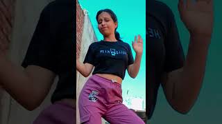 Kudiya di mundya di akhh ladgitrendingshorts bollwooddance viraltrendingshorts [upl. by Anyal]