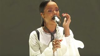 Rihanna Diamonds  Live at Global Citizen Festival 2016 [upl. by Kamin]