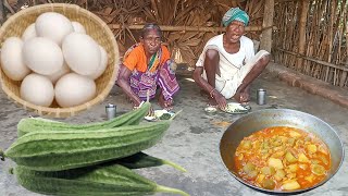 tribe Grandmaampgrandpa cooking EGG CURRY with RIDGE GOURDEGG Curry cooking and eating video [upl. by Amocat315]