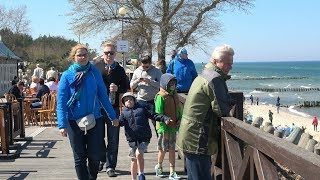 Tłumy w Mielnie i mieleńskiej plaży Święta Wielkanocne nad morzem [upl. by Roley768]