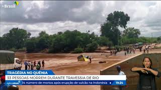 Ônibus é levado em correnteza e mata 33 passageiros [upl. by Sheelagh]