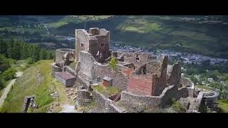 Château de Calmont dOlt à Espalion en Aveyron  vidéo cinématique drone [upl. by Nnaeed]