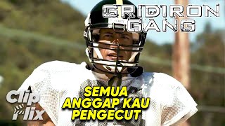 Semua Anggap Kau Pengecut  Gridiron Gang  Dwayne Johnson  The Rock  ClipFlix [upl. by Adianez331]