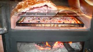 forno a legna per pizza wwwfornicaesarit Agrigento Sicilia Italiawmv [upl. by Anelleh927]