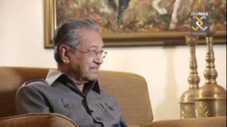 DINAR DIRHAM DIGIMAG Interview with Tun Dr Mahathir Mohamad [upl. by Mali]