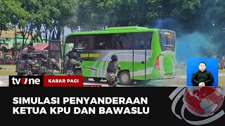 Puncak Perayaan HUT TNI ke79 Gelar Simulasi Penyanderaan Ketua KPU Bojonegoro  Kabar Pagi tvOne [upl. by Retsev]