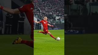 Wer vermisst Arjen Robben [upl. by Smukler983]