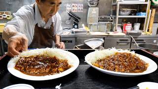 超絶とんかつラッシュ！75歳で現役バリバリ店主の信じられない注文さばき丨Japanese Street Food [upl. by Marj]