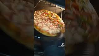 Pizza en horno de gaveta pizzeria pizzarecipe masaparapizza food pizzatoppings [upl. by Han]