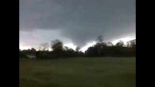 Tornado near Fyffe Alabama  April 27th 2011 [upl. by Tansey]