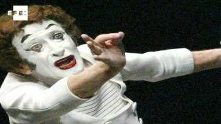 Se cumplen cinco años de la muerte del mimo francés Marcel Marceau [upl. by Enitsirhk105]