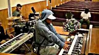 quotChasing after youquot Vashawn Mitchell J on organ [upl. by Nacul]