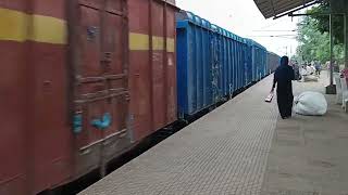 LEGENDARY WAG7 HAULING GOODS TRAIN CROSSED KULGACHIA STATION [upl. by Serilda]