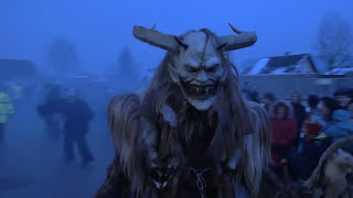 Perchtenlauf Viktring 2017 08122017 Krampuslauf UHD [upl. by Sivaj]