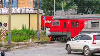 RailWay Russian Railroad Crossing Commuter EMU Train ER9MЖелезнодорожный переезд Электричка ЭР9М [upl. by Rudolf663]