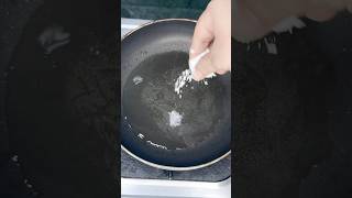 গরম তেলে ময়দা দিয়ে দেখুন  shorts kitchentips tips cooking reels short [upl. by Nirak336]